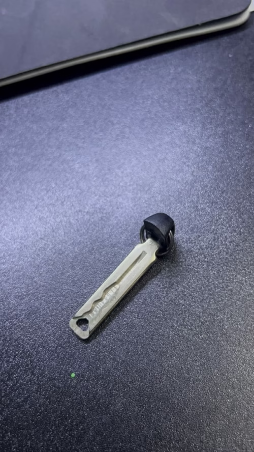 Toyota Wish / Premio / Allion original Japan key - Image 2